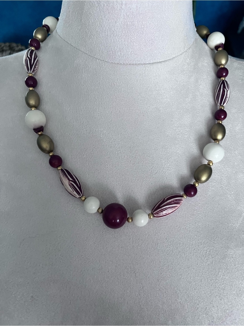 Burgundy Ivory Vintage Beaded Necklace Gold Tone Accent Adjustable Statement